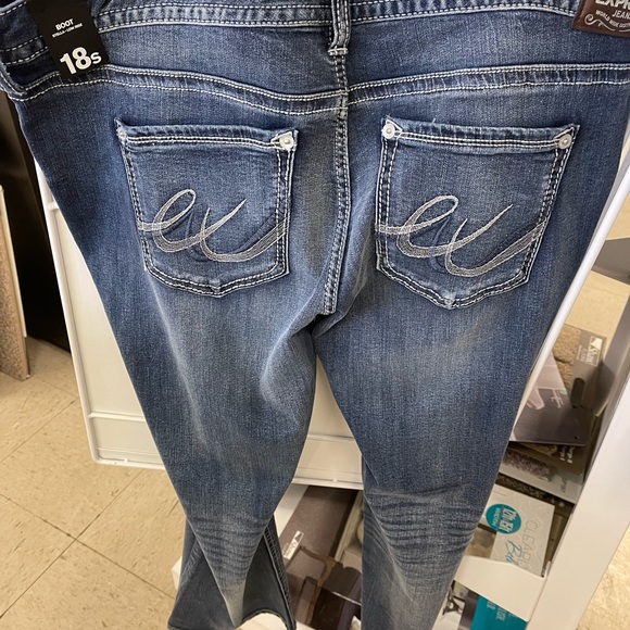 Express boot cut jean - Picture 2 of 4